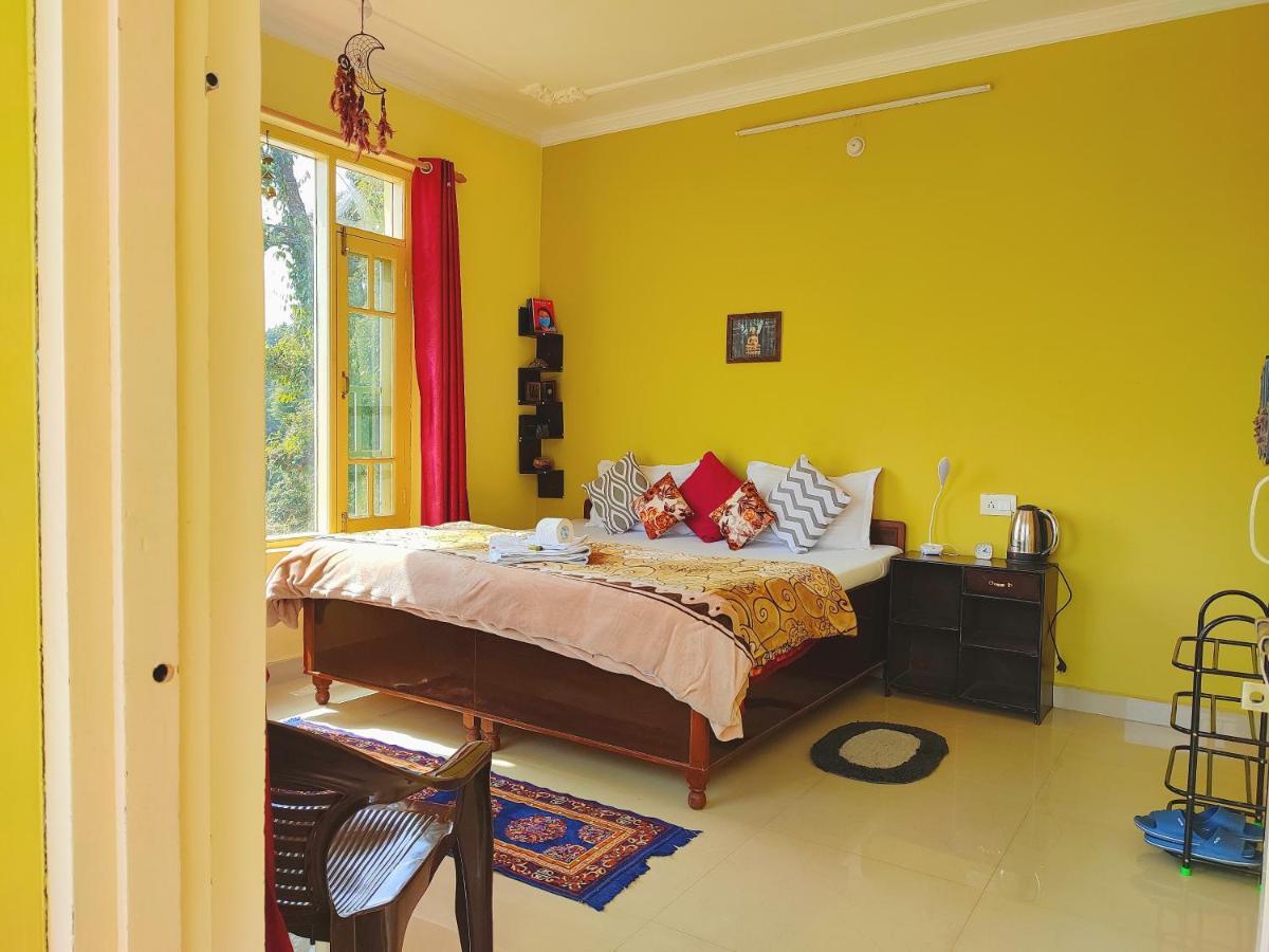 The Unmad, Dharamkot Hotel ดารัมซาลา ภายนอก รูปภาพ